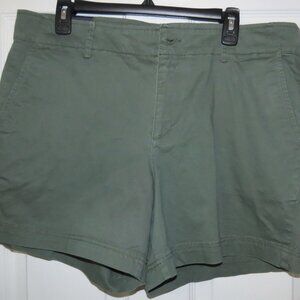 NWT $35 GAP Women's Size 14 Olive Green Sage Green 5" Stretch Shorts Mid Rise